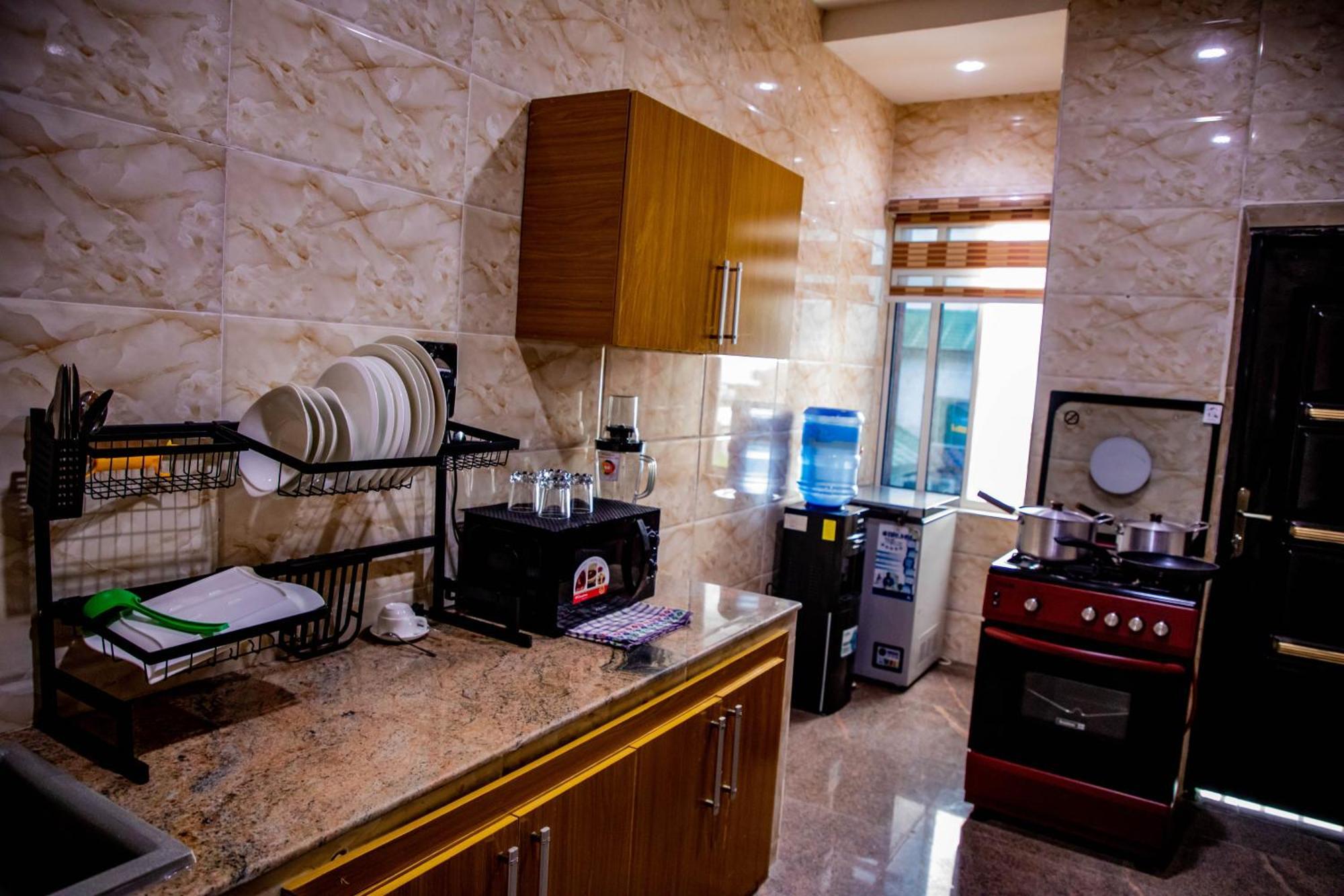 Villa Hilton Hotels أويو المظهر الخارجي الصورة
